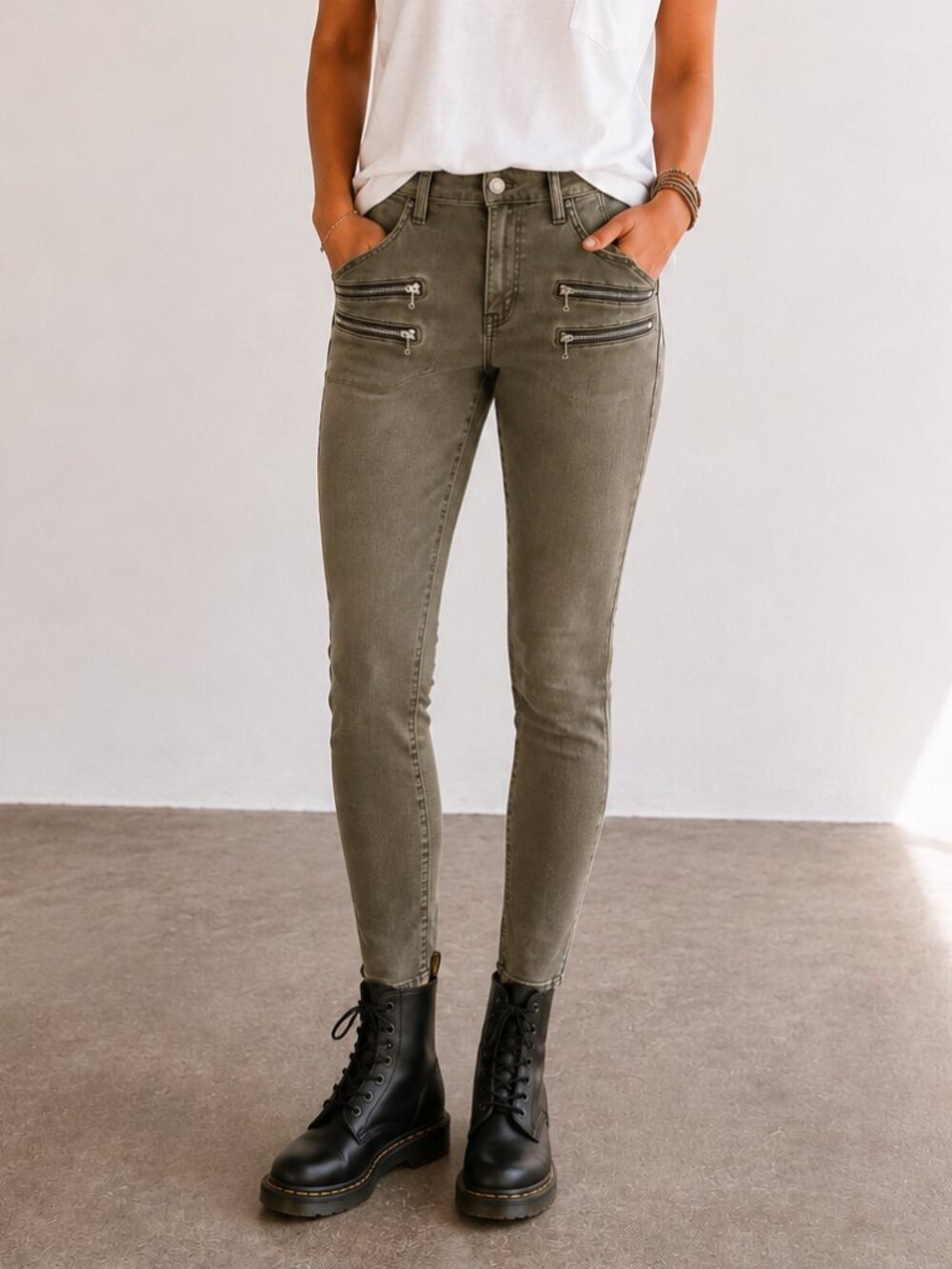 BLANK NYC Olive Green Moto Skinny Cargo Stretch Ankle Zip Utility Pants 29 EUC
